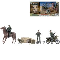3 Military Figures with 22 articulated points. Includes a horse, bike, sand bag wall and many more accessories. Height 9.5cm. Scale 1:18. Age 3+.