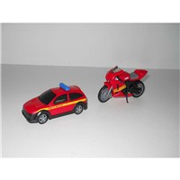 Free wheel Fire emergency services incident car and  motorbike with detailed features.  Diecast metal  and plastic parts.  Age 3+.