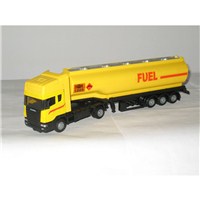 1:48 Scale articulated toil tanker truck with detachable  trailer, detailed features and free wheel action.  Length 30cm.  Diecast metal and plastic parts. Age 3+.